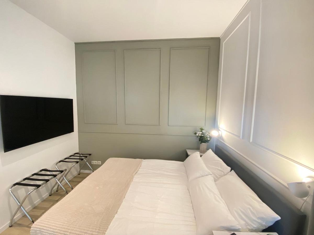 Apartamento 229 *